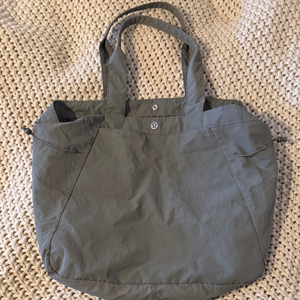 Lululemon Tote Bag